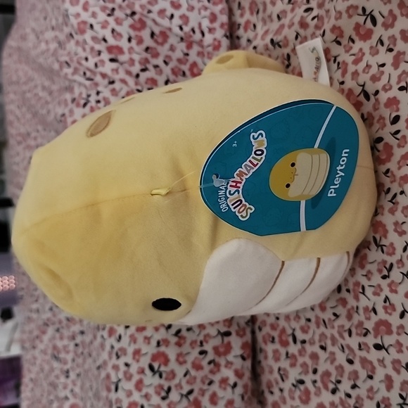 Brand new Squishmallows Mallow the Pleyton Plush Pillow - Picture 4 of 10